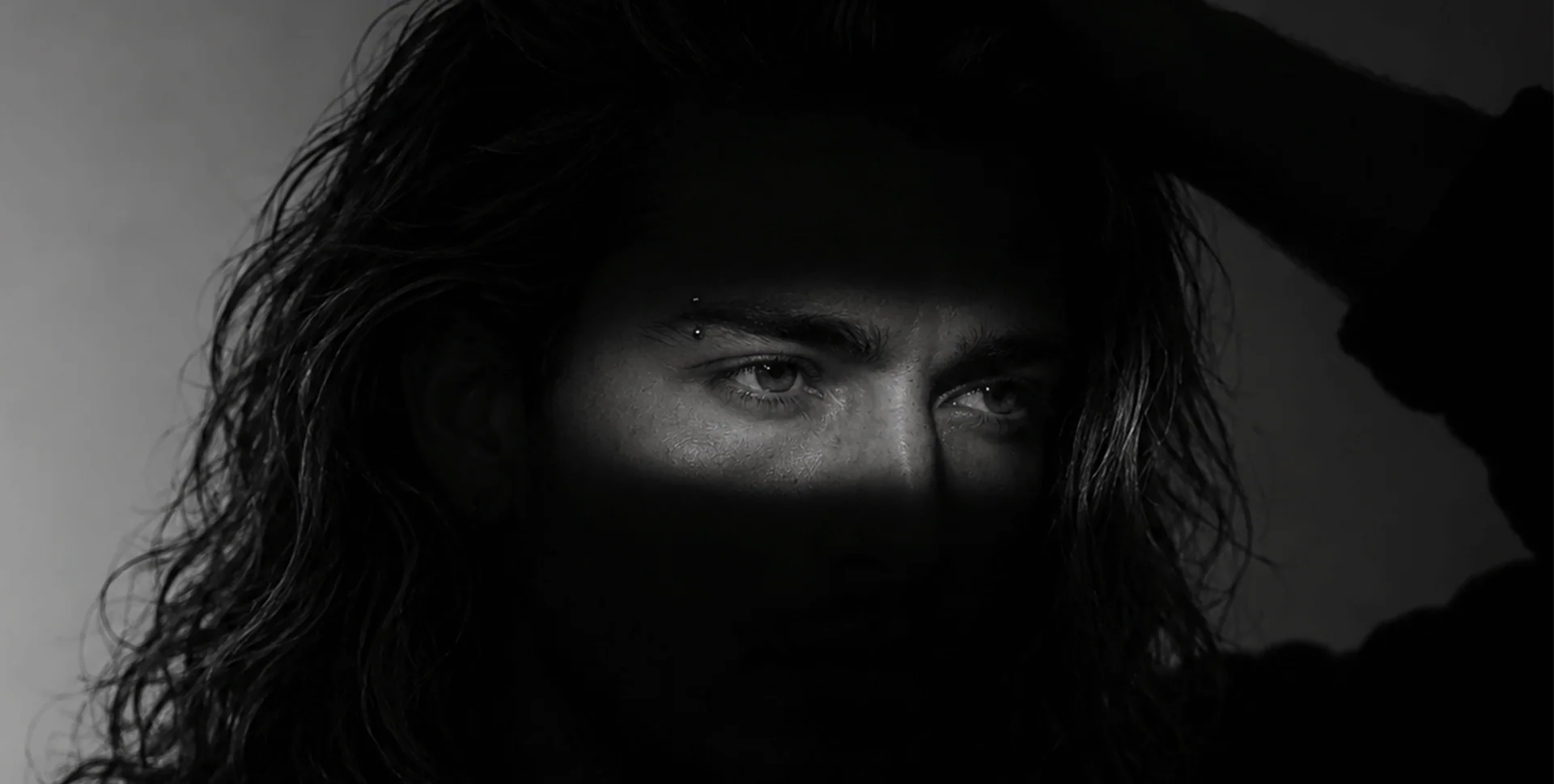 Monochrome portrait of MAZEVE